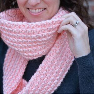 Infinity yarn scarf, LA Hearts, Pink, one Size